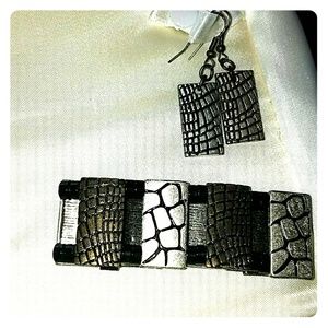 Bracelet and matching earrings